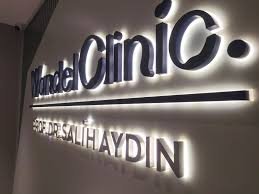 Pleksi Tabela ile Modern İşletme Görünümü Nasıl Sağlanır?